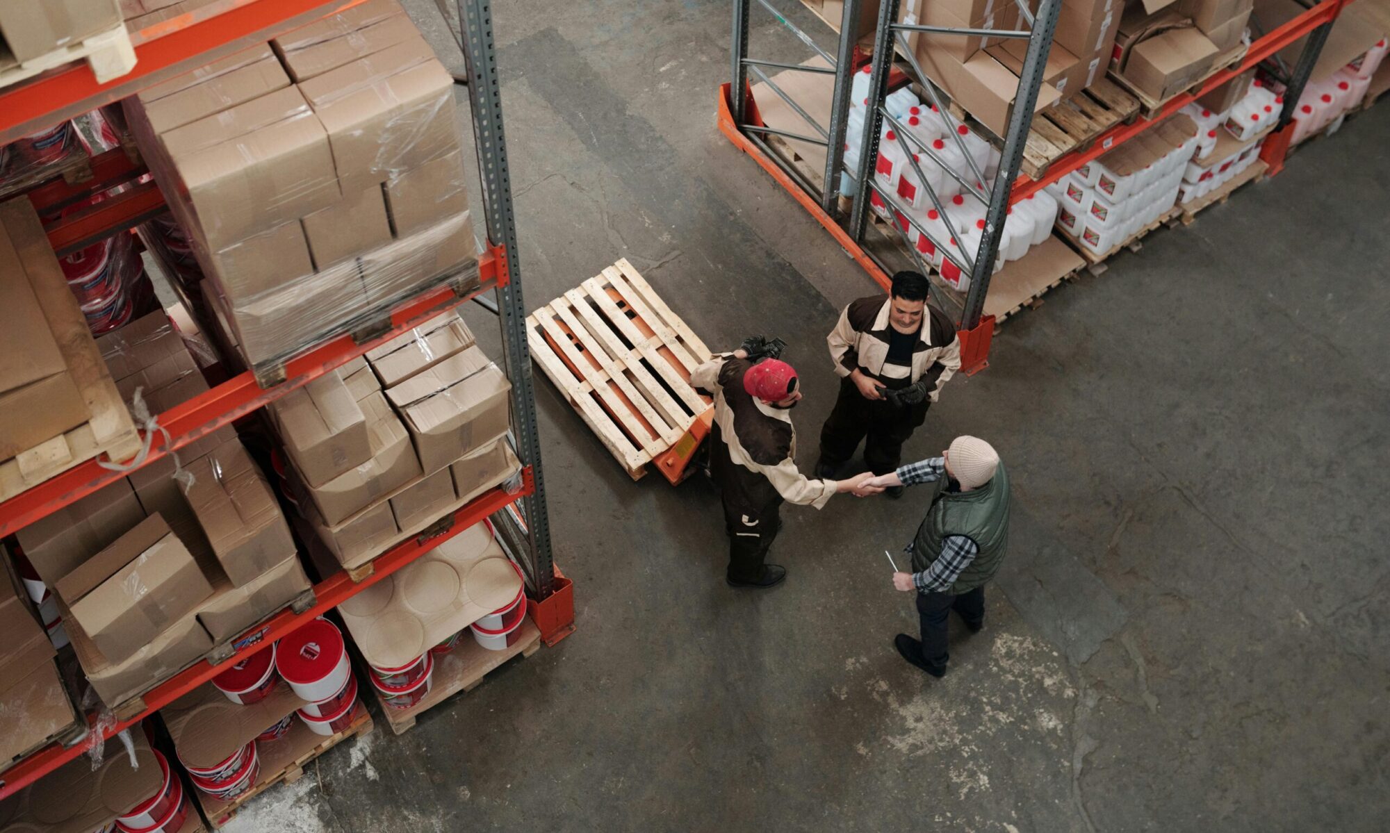 Photo by Tiger Lily: https://www.pexels.com/photo/men-working-in-a-warehouse-4481534/